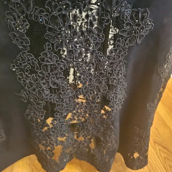 BβZar Black Maxi Sleeveless Gown | Stunning 20.5β Bottom Lace | Size: 8 - Picture 9 of 16